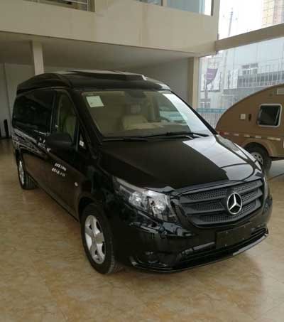 程力威牌CLW5038XSW型商務(wù)車