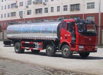 程力威牌CLW5250GNYC5型鮮奶運輸車
