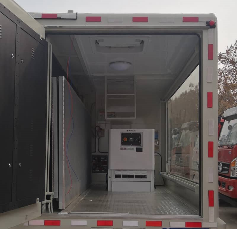 程力威牌CLW5040XXCCG6型宣傳車