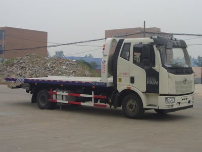 程力威牌CLW5080TQZC5型清障車