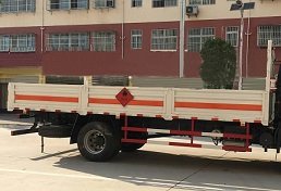 程力威牌CLW5181TQPD5型氣瓶運輸車