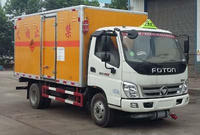 程力威牌CLW5043XQYB5型爆破器材運輸車