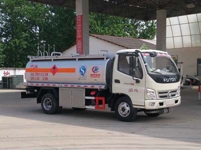程力威牌CLW5080GJYB5型加油車