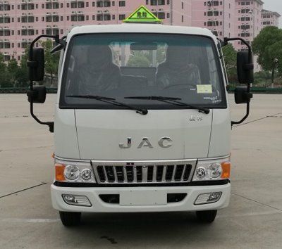程力威牌CLW5071GJYH5型飛機(jī)加油車(chē)