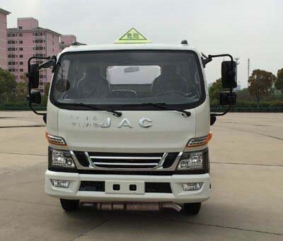 程力威牌CLW5071GJYH5型飛機(jī)加油車(chē)