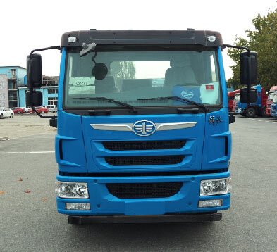 程力威牌CLW5250GYYLC5型鋁合金運(yùn)油車
