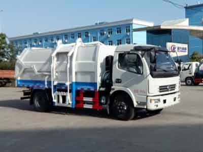 程力威牌CLW5080ZDJT5型壓縮式對(duì)接垃圾車