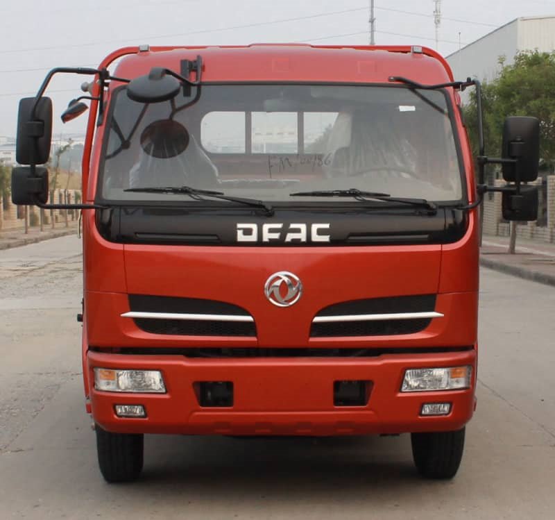 東風(fēng)大多利卡擺臂垃圾車（8方）