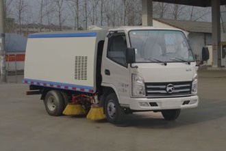 國五凱馬藍(lán)牌掃路車