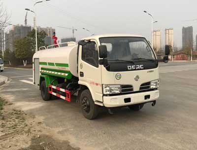 程力威牌CLW5071GSSD5型灑水車