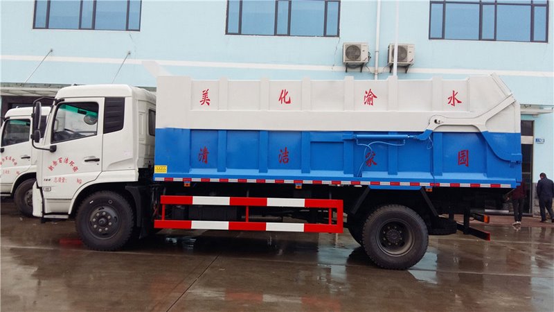 東風(fēng)天錦15方對接式垃圾車