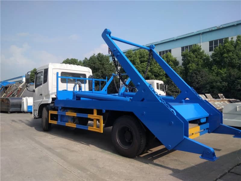 東風(fēng)天錦擺臂垃圾車（12方）