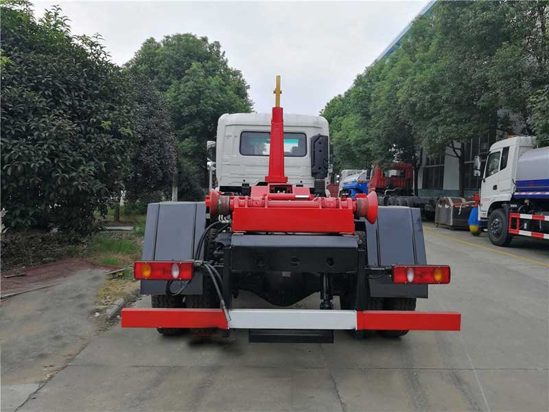 東風(fēng)天錦12方車廂可卸式垃圾車