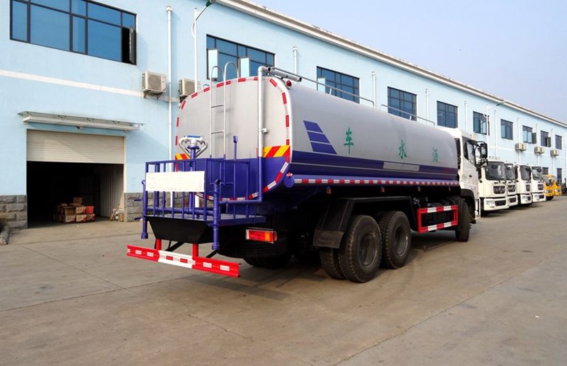 東風(fēng)天龍20噸灑水車(chē)