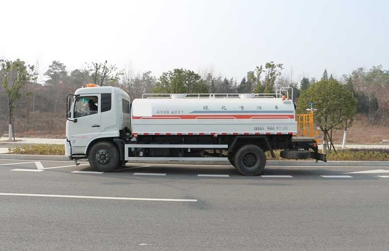 東風天錦12噸灑水車