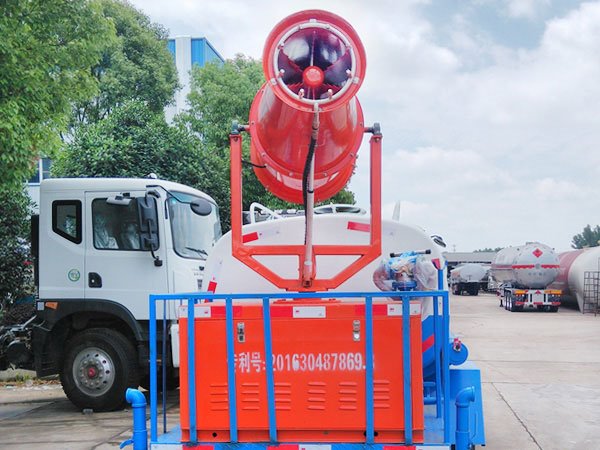車載式風送遠程噴霧機