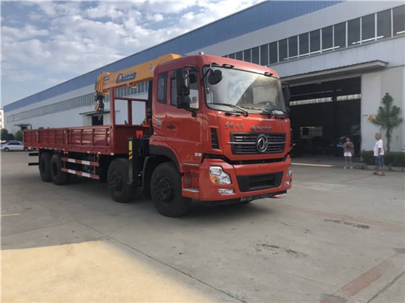 想買16噸東風天龍前四后八隨車吊14噸天龍隨車吊四軸天龍隨車吊用戶請打開看