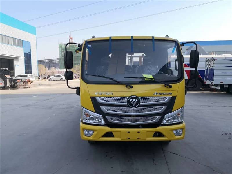 福田歐馬可藍(lán)牌一拖二清障車