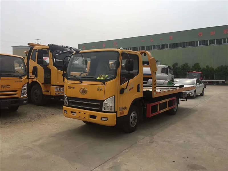 解放虎V藍(lán)牌一拖二清障車