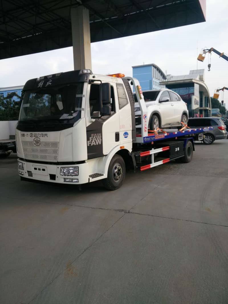 解放4.5米軸距帶臥黃牌一拖二