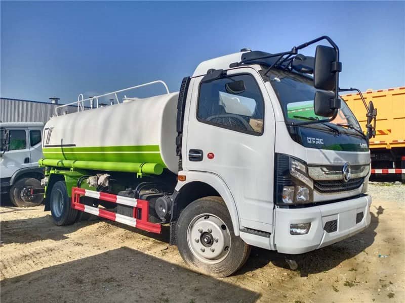 東風國六灑水車