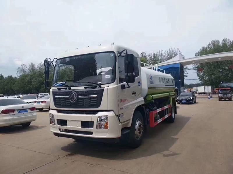 東風(fēng)天錦國六12方灑水車