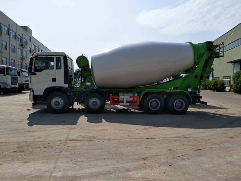 重汽t5g輕量化12方攪拌車廠家自產(chǎn)自銷