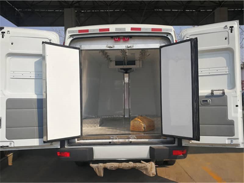 面包冷藏車(chē)廂體材質(zhì)有哪些講究？