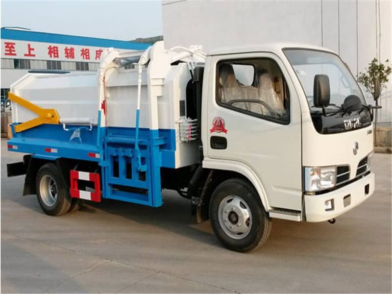 東風(fēng)5方側(cè)裝掛桶式垃圾車