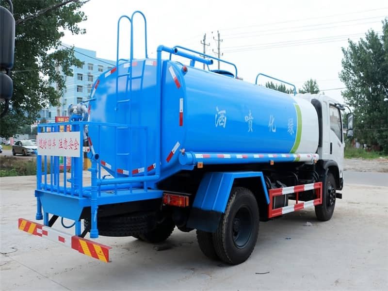 東風(fēng)11噸灑水車