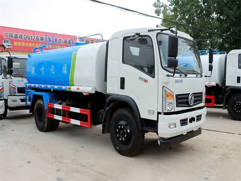 東風(fēng)11噸灑水車