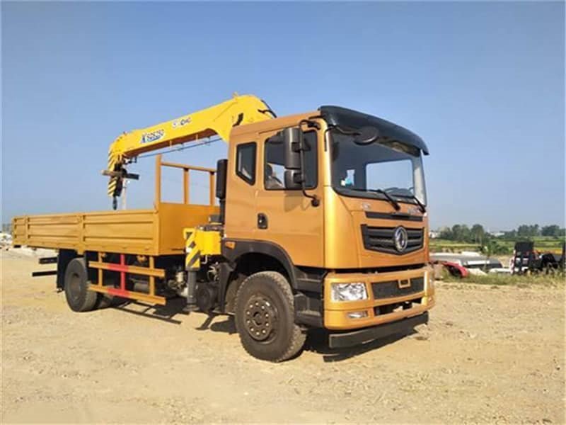 東風(fēng)單橋10噸徐工隨車(chē)吊