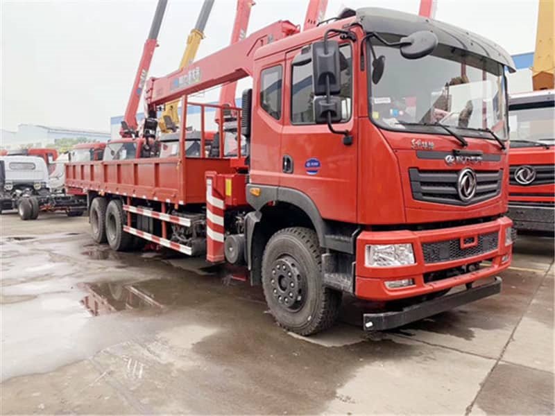 東風(fēng)T5后八輪12噸4節(jié)臂隨車(chē)吊
