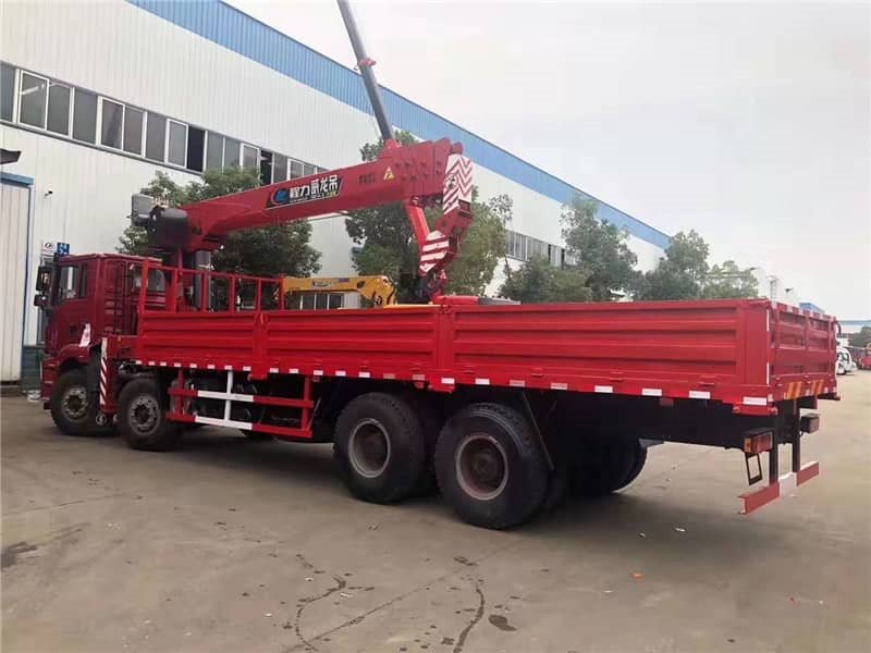 陜汽德龍前四后八14噸隨車(chē)吊