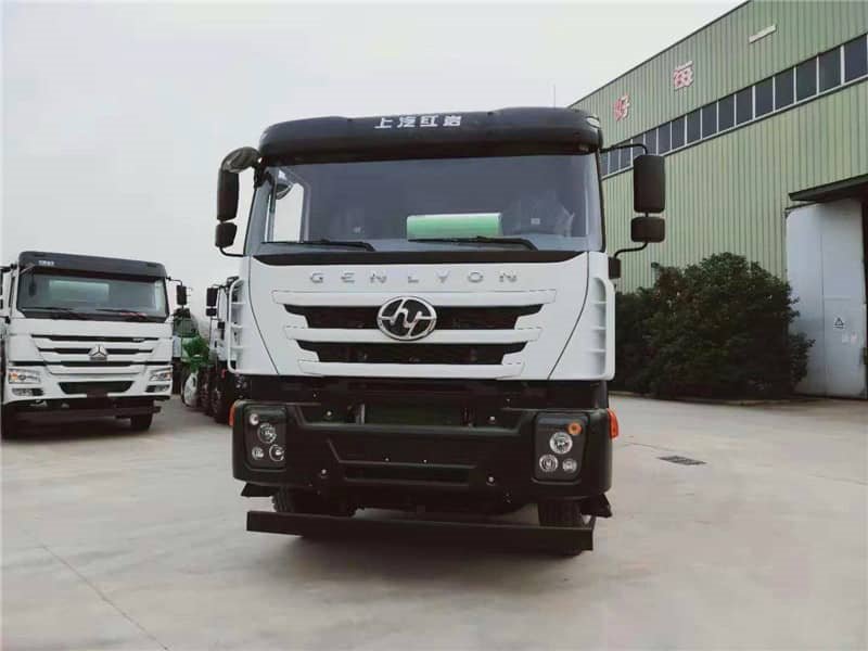 上汽紅巖輕量化攪拌車