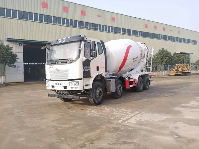 一汽解放小四軸法規(guī)版罐車(chē)全國(guó)統(tǒng)一價(jià)格表