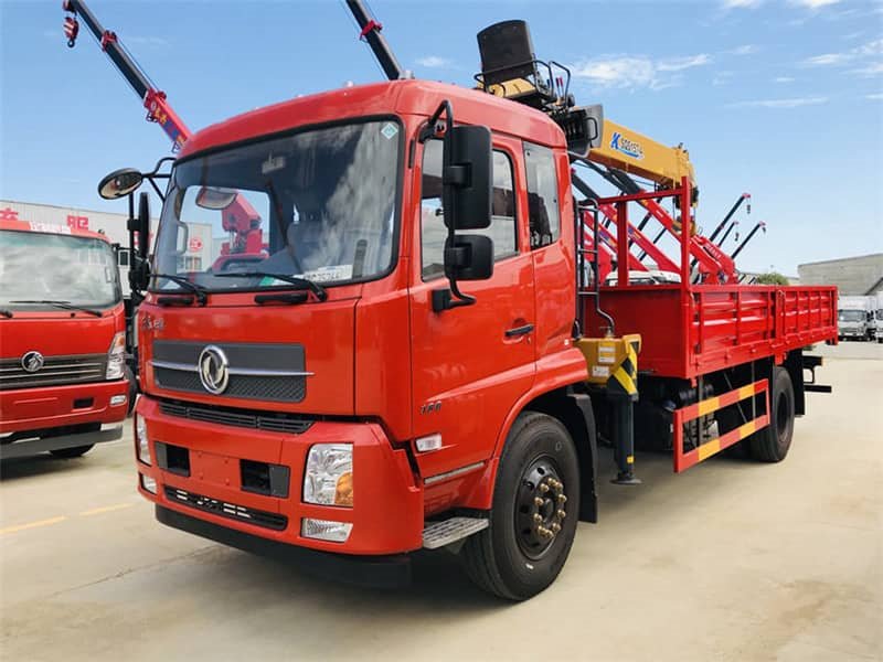 東風(fēng)天錦6.3噸隨車吊