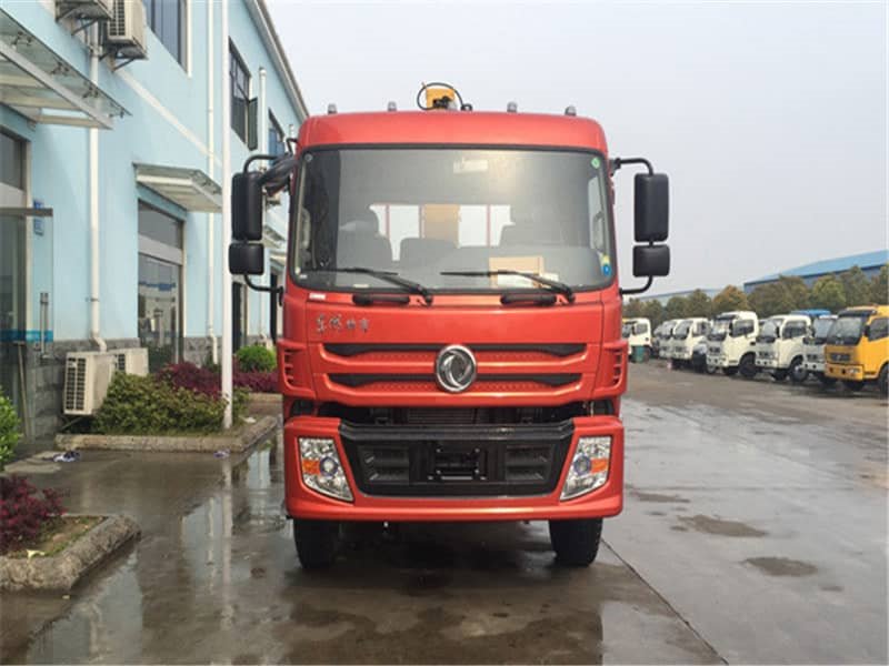 東風(fēng)特商8噸隨車(chē)吊
