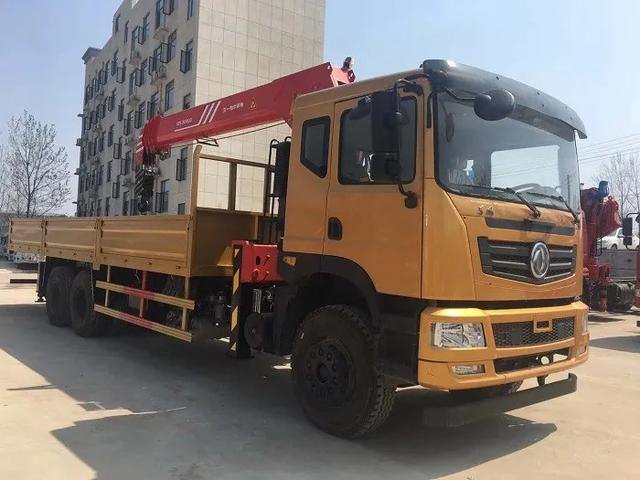 東風(fēng)T5后八輪隨車