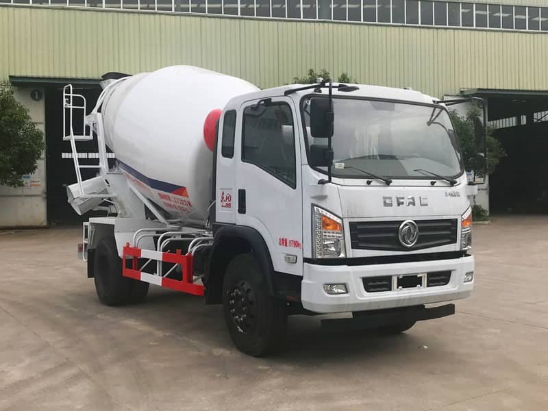 東風(fēng)勁諾小攪拌車科技引領(lǐng)生活