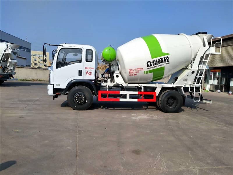 東風(fēng)6方小型混凝土罐車鄉(xiāng)村適用車型