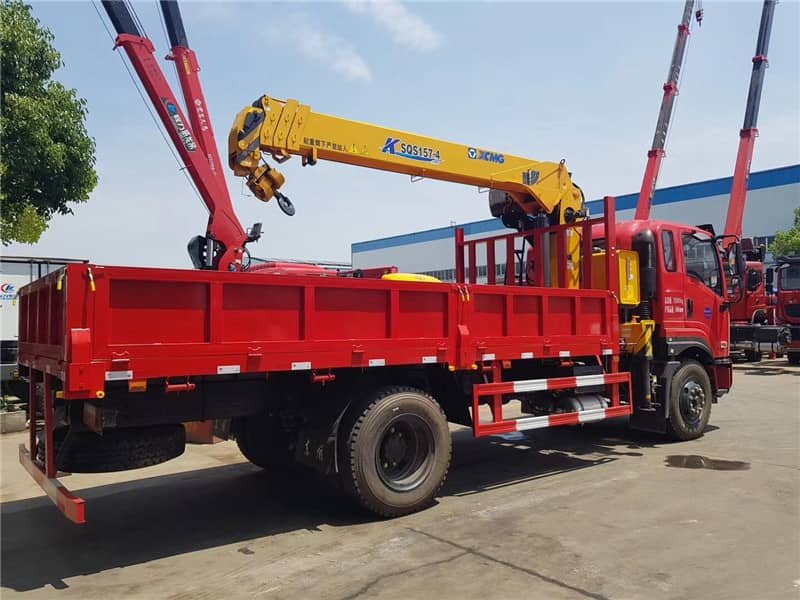 東風(fēng)暢行6.3噸隨車吊