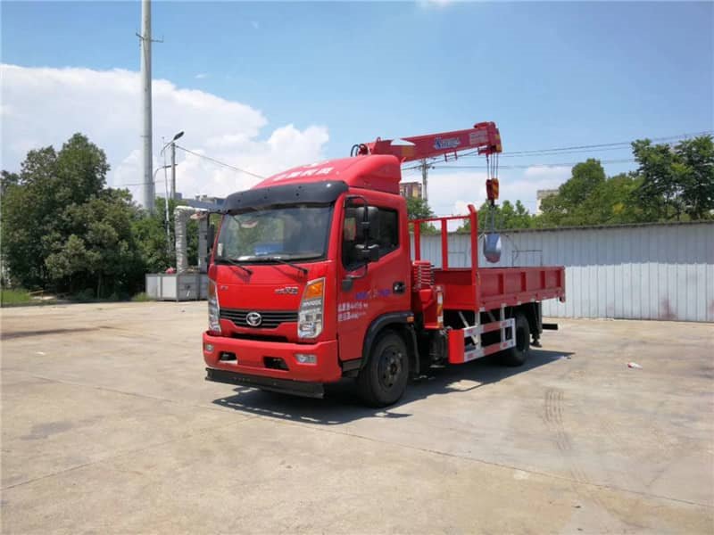 時(shí)風(fēng)藍(lán)牌隨車吊