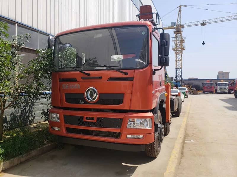 東風(fēng)16噸石梅隨車(chē)吊
