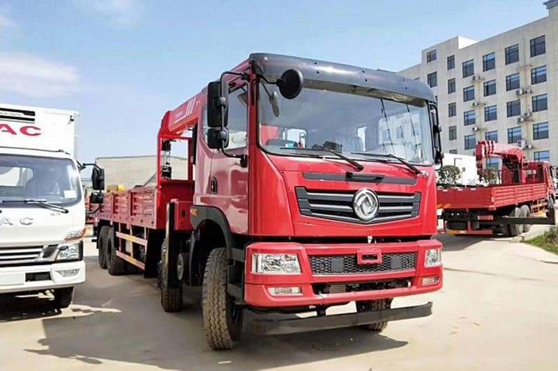 東風(fēng)T5前四后八三一14噸隨車吊