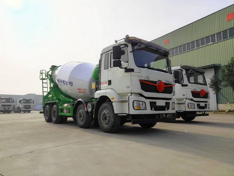 陜汽德龍12方攪拌車基建重器