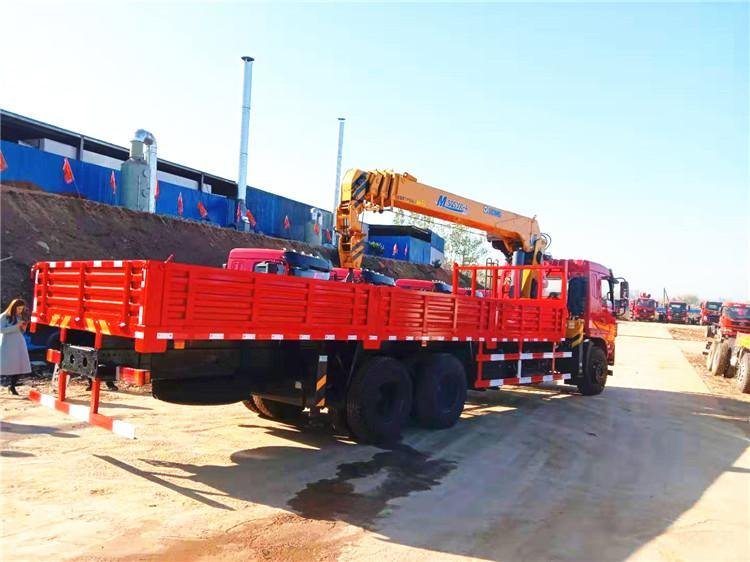 東風(fēng)F5徐工12噸隨車吊