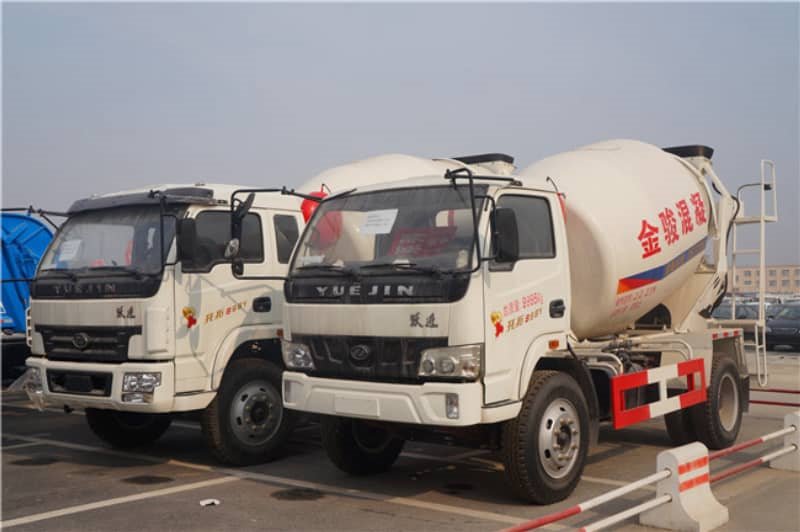 不上戶小型4方攪拌車躍進牌銷量猛增