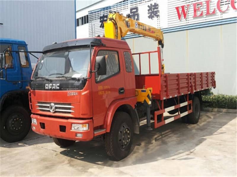 東風(fēng)2噸程力隨車吊