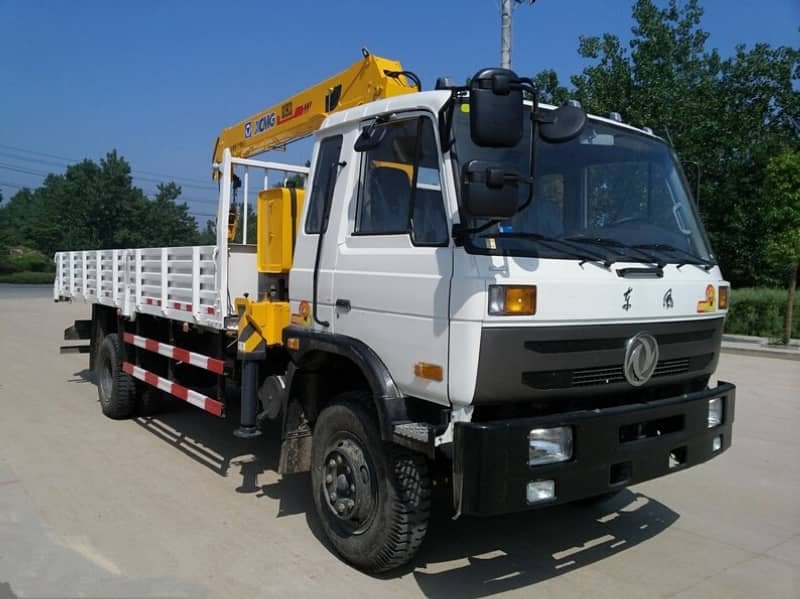 東風(fēng)153徐工隨車吊